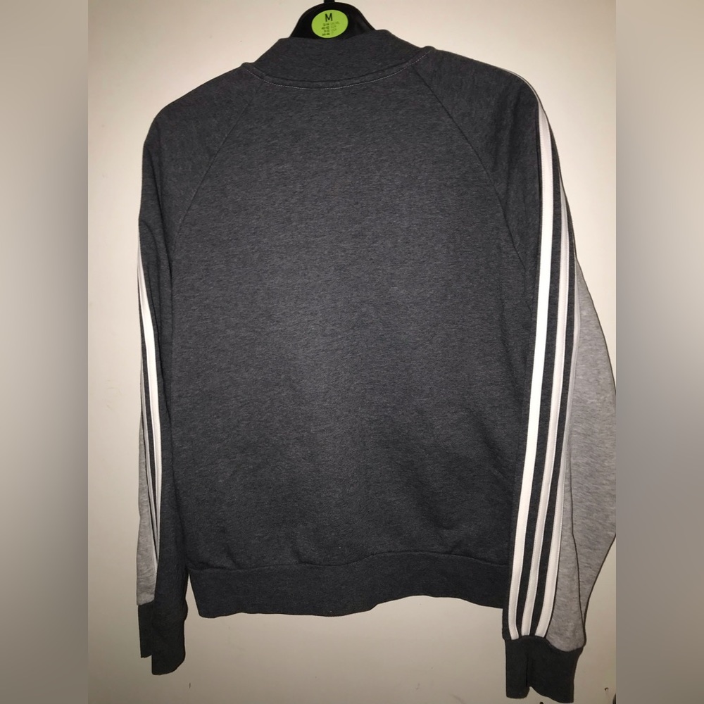 Sweater - Picture 2 of 5